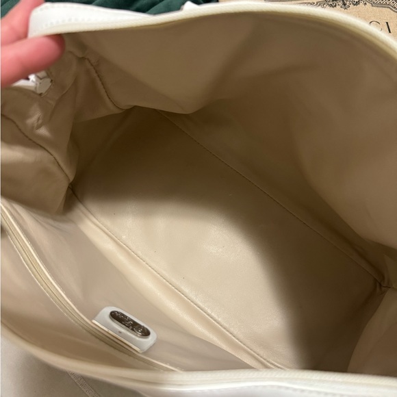 Gucci Boston Bag - Picture 10 of 15